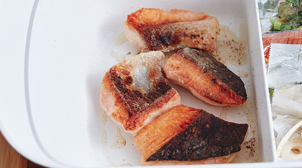 鮭の照り焼き弁当